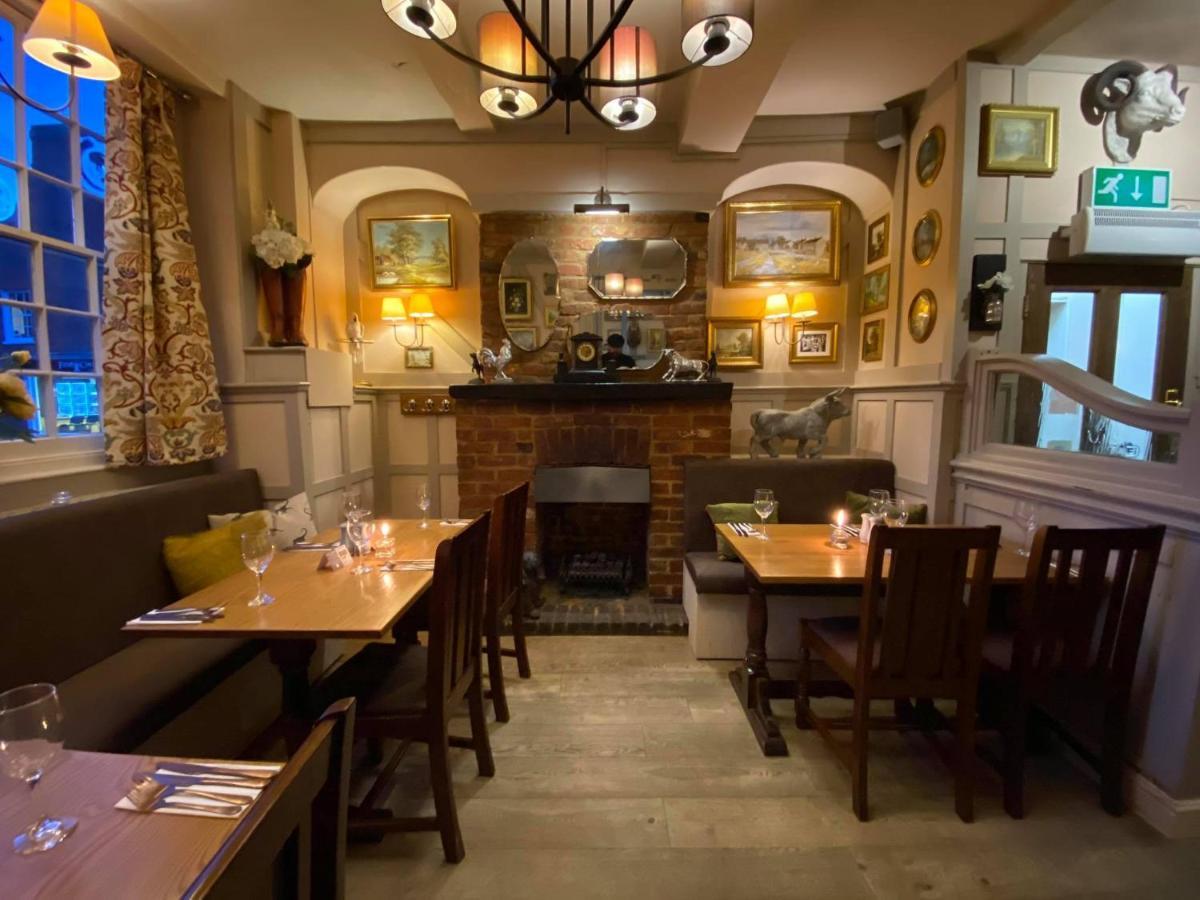 The Bull Hotel Stony Stratford Exterior photo